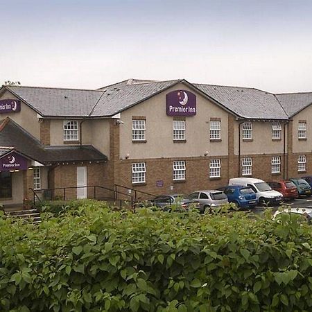 Premier Inn Glasgow East Kilbride Central Экстерьер фото