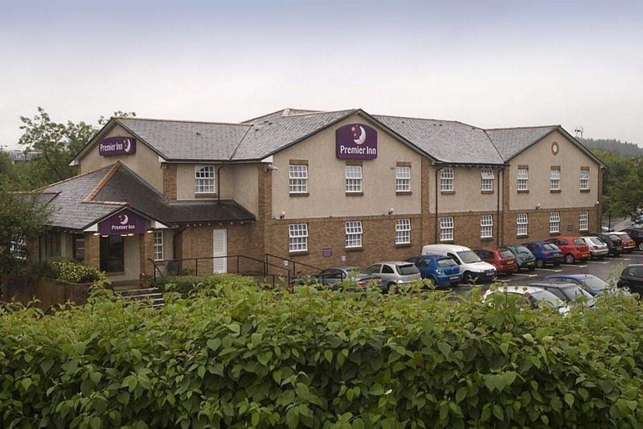 Premier Inn Glasgow East Kilbride Central Экстерьер фото