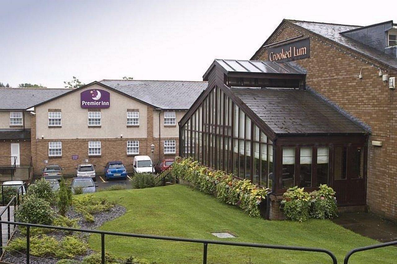 Premier Inn Glasgow East Kilbride Central Экстерьер фото