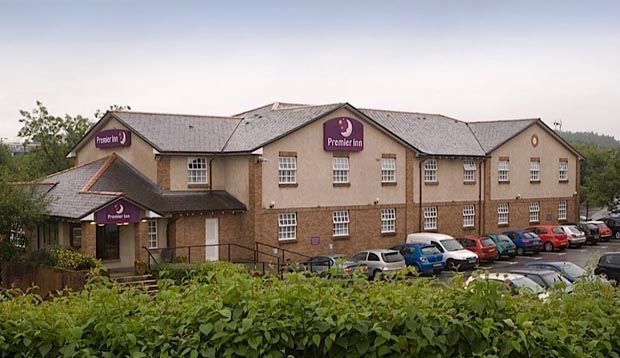 Premier Inn Glasgow East Kilbride Central Экстерьер фото